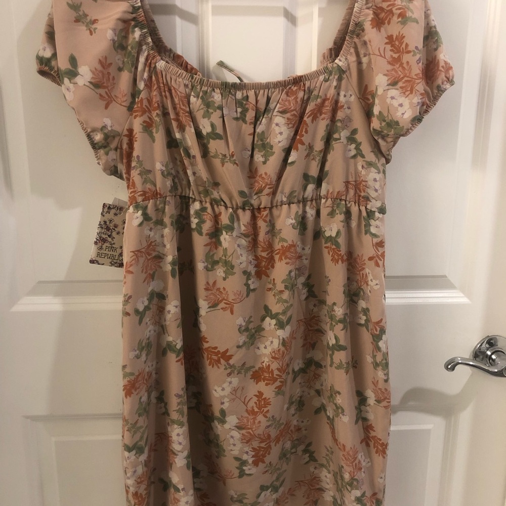 Pink Republic Pink Floral Dress with Puff Cap Sleeves - Picture 9 of 15